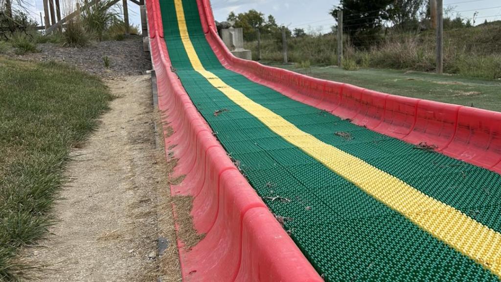 Mega slide