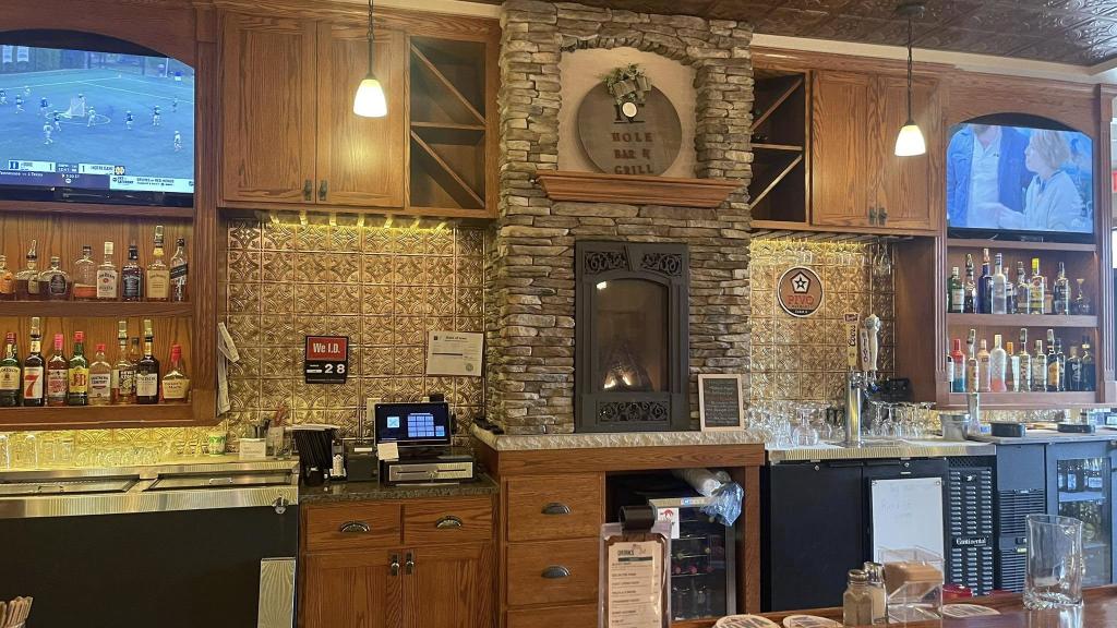 bar