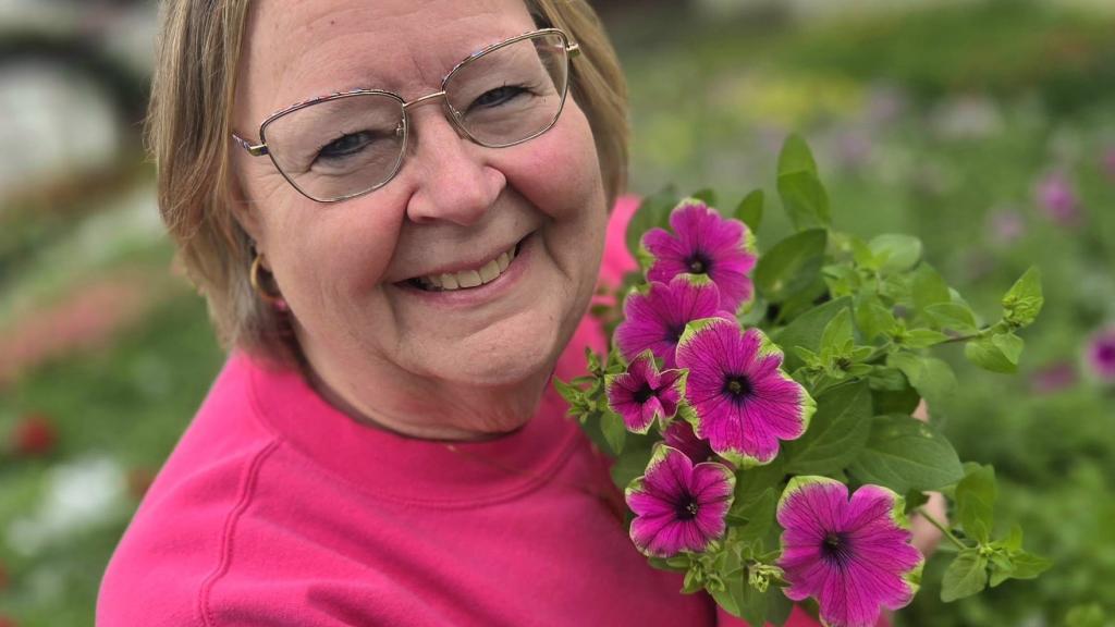 Becky is one of Cathy's Flower Habit Ladies